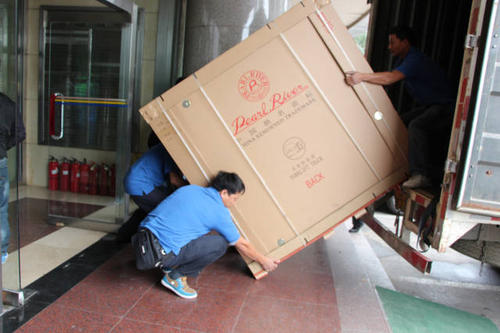 开福钢琴贵重工艺品无忧运